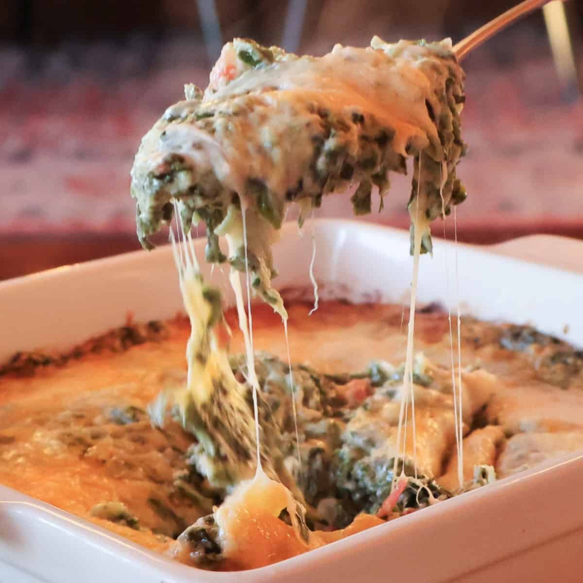 Creamy Spinach Dip Recipe (Crowd-Favorite!)