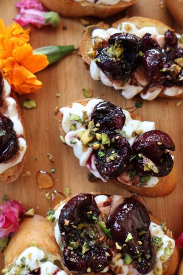 whiskandwine cherry bruschetta recipe featured